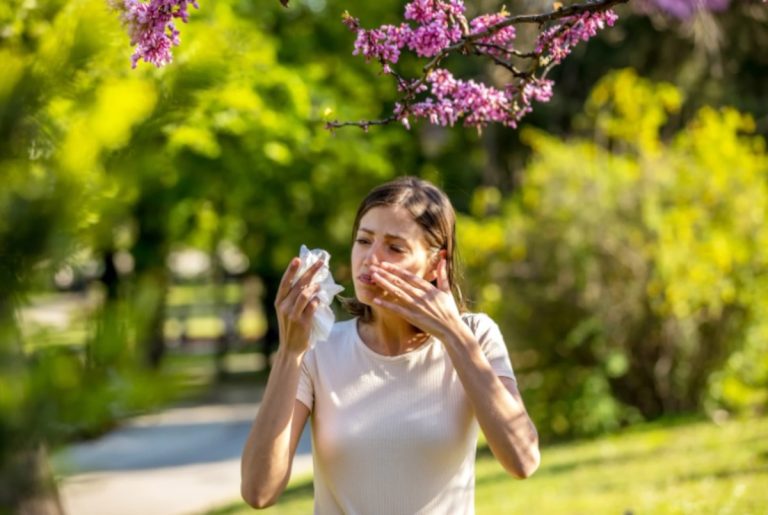 Wiosenna alergia – co pyli wiosną?