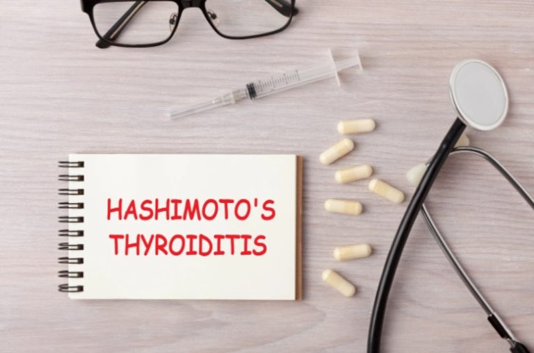 Suplementacja przy Hashimoto – co warto suplementować?